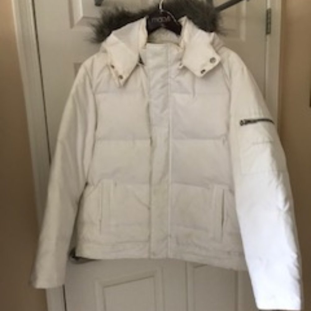 MEN'S DKNY WHITE HOODED DOWN JACKET XL